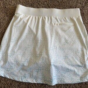 Pebble Beach Golf Skirt: Excellent Condition.